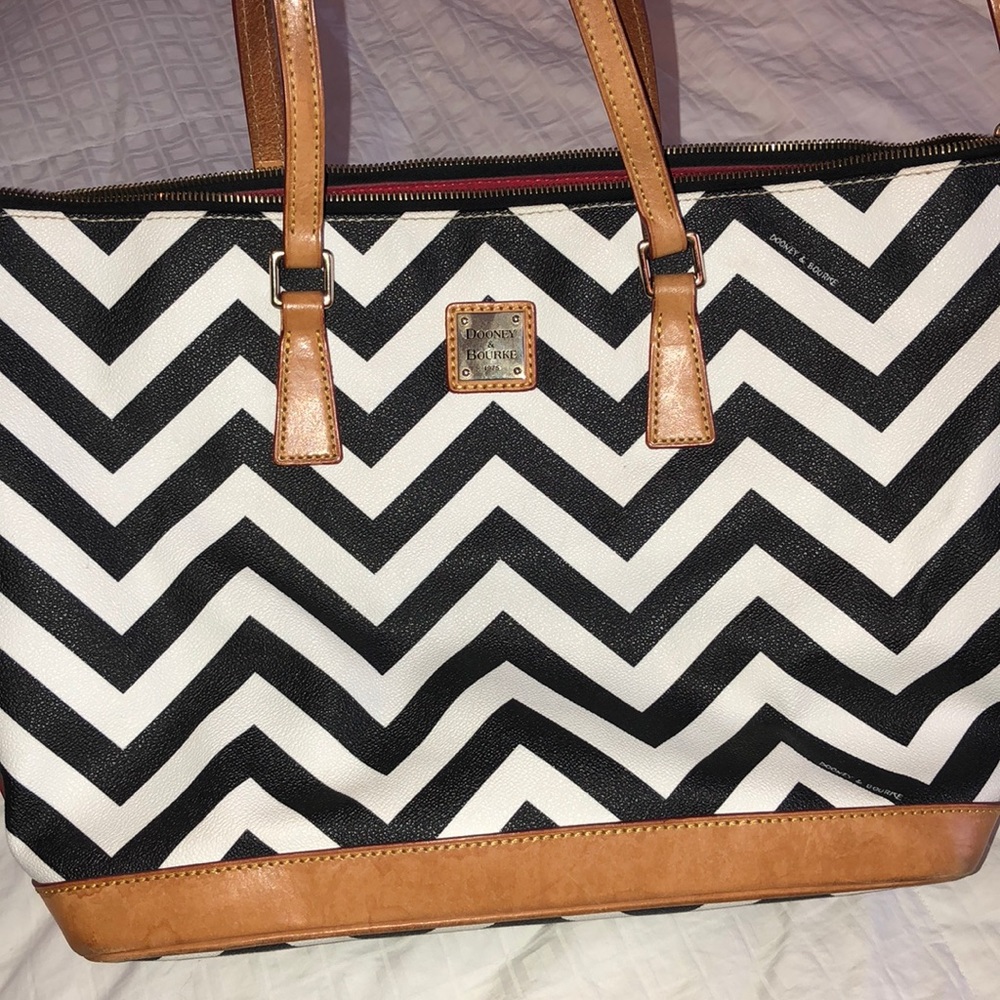 Dooney & Bourke
